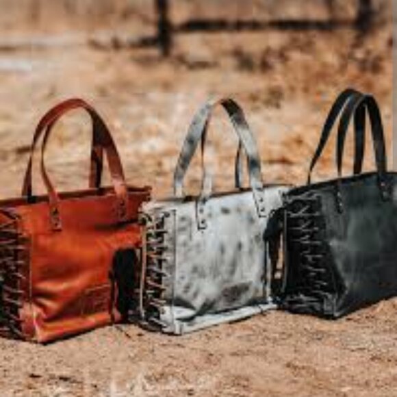 *New* Stunning Freebird Tribe Handbag, Ice color - Picture 12 of 12